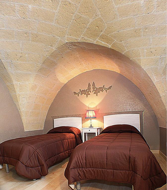 B&B Duca Orsini Gravina in Puglia Room photo